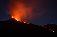 Volcan en erupcion